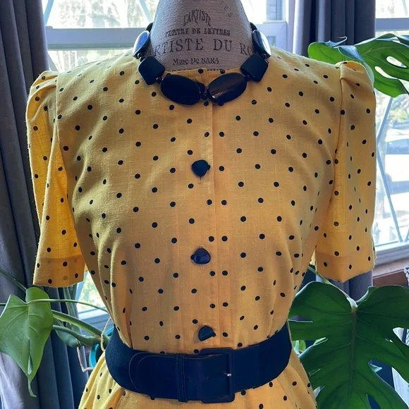 Vintage Damon II yellow dress with black polka dots - Picture 4 of 13